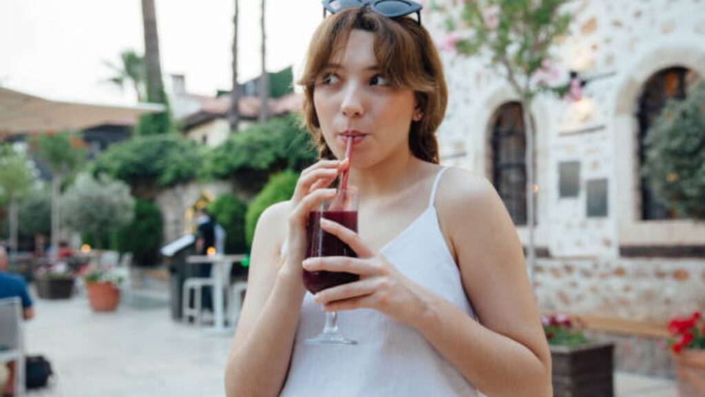 Rojana Khali Pet Anara Ka Juice Pine Ke Fayde