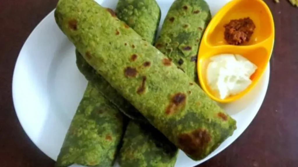 Palak Paratha Recipe In Hindi