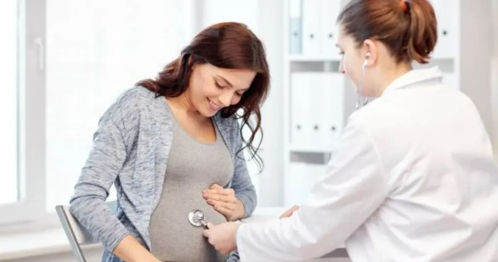 Pregnancy First 3 Month Care Tips in Hindi